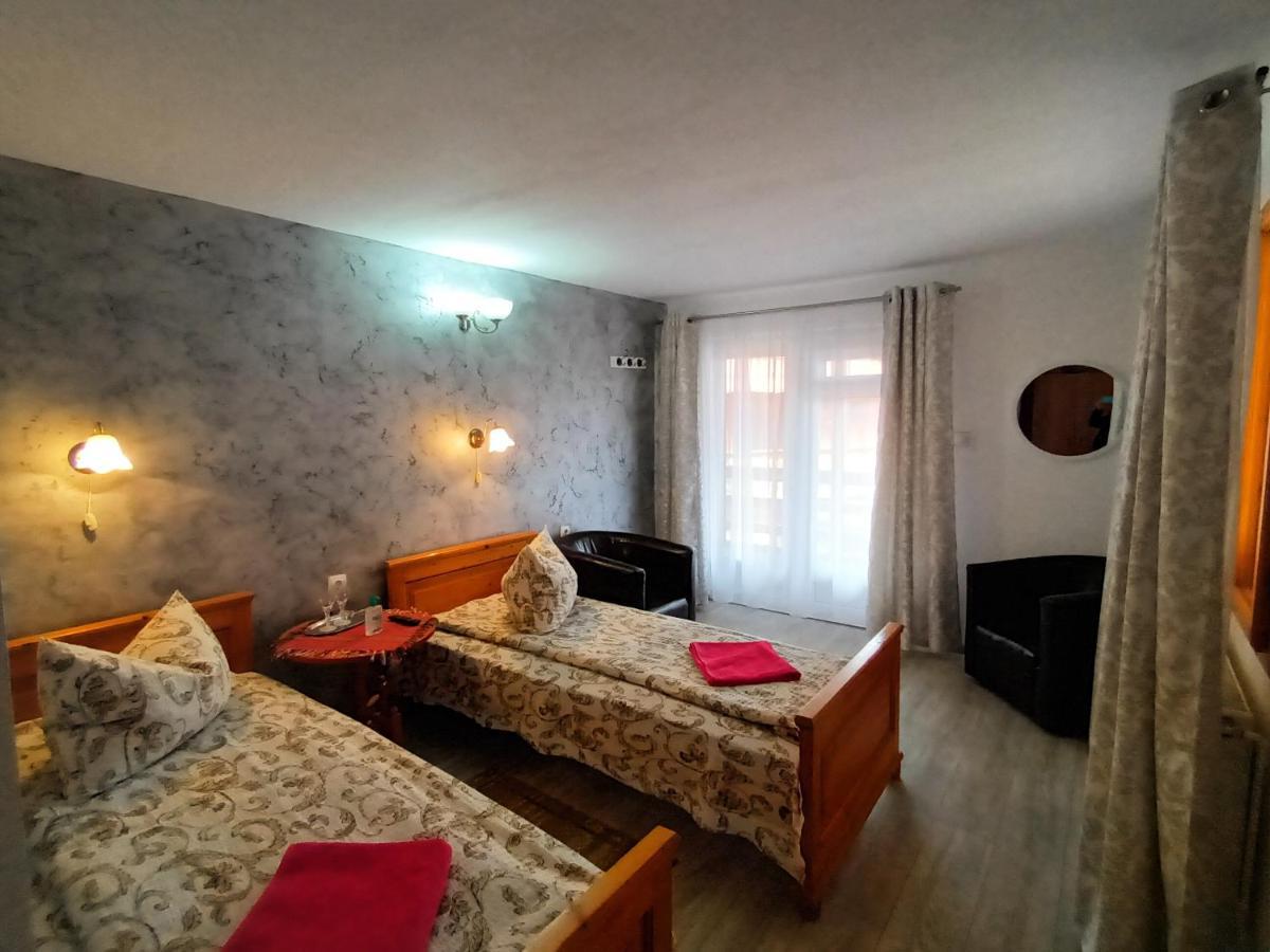 Pension Calborean Tălmaciu Exteriér fotografie